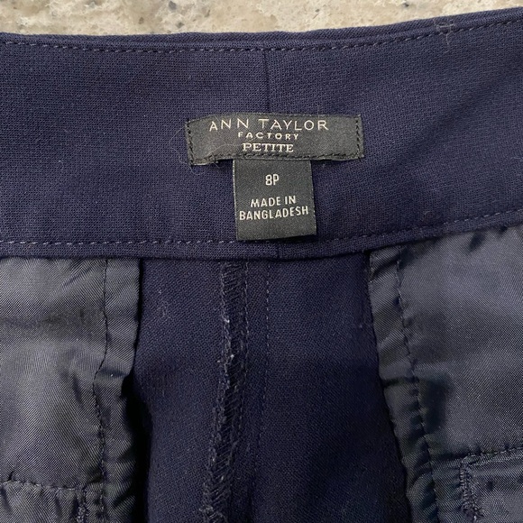 EUC Ann Taylor Factory navy blue trousers, size 8P - Picture 4 of 4